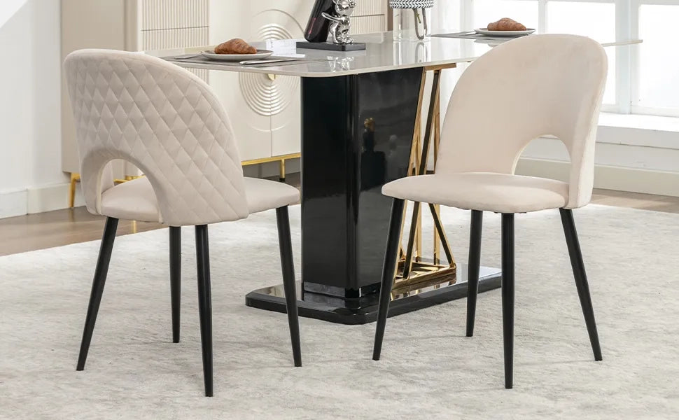 2 Sedie da Pranzo Imbottite, Design con Schienale in Velluto Beige a Motivo Diamante, Struttura in Metallo con Piedini Regolabili