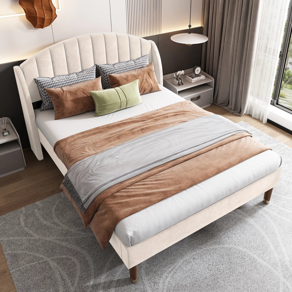 Letto imbottito 140 × 200 cm con rete a doghe e testiera imbottita in velluto beige