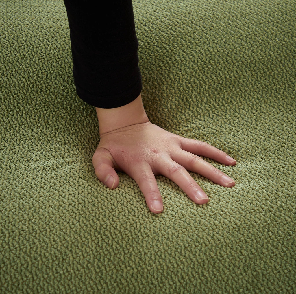 Divano Cloud a due posti, rivestito in tessuto di ciniglia, con braccioli larghi e design moderno 224x104x66 cm verde