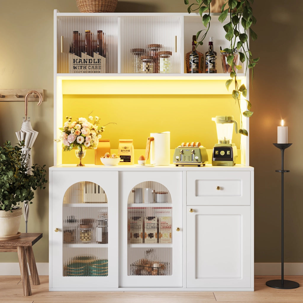 Credenza da cucina con ripiani regolabili e LED, ante scorrevoli in vetro e cassetti, bianca, 120 × 35 × 167 cm