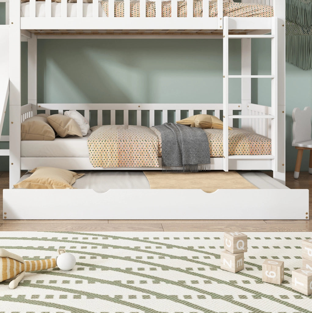 Letto a castello per bambini bianco con letto estraibile, scivolo, scala a 4 gradini e mensole, 90x200/90x190 cm, in pino e MDF