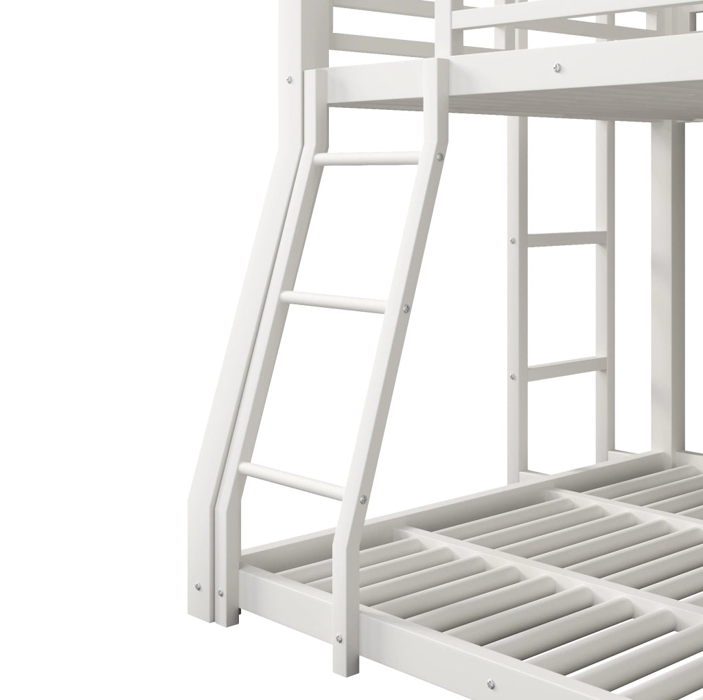 Letto a castello triplo 90/120/140x200 cm in metallo bianco con 2 scale HOMVRA