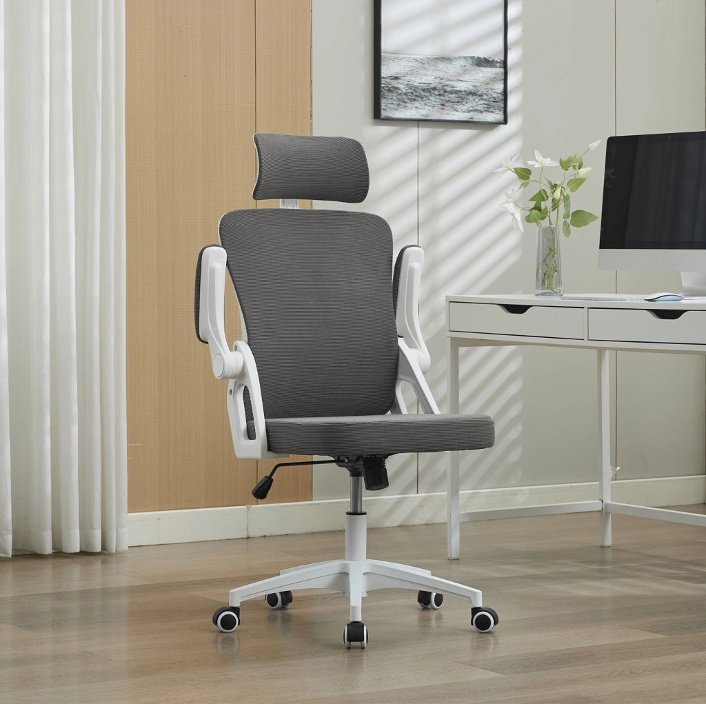 Sedia da ufficio ergonomica grigia con schienale in rete