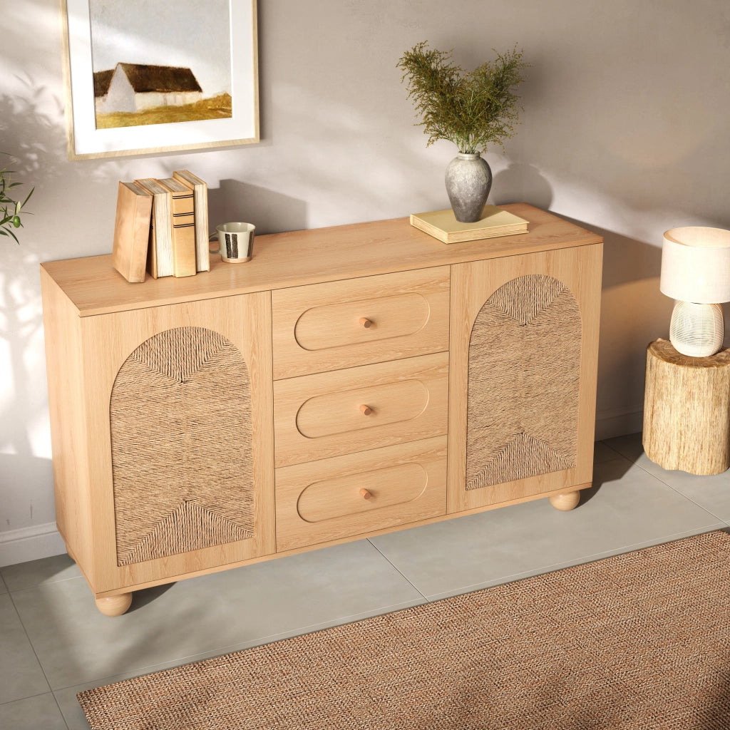 Credenza con due ante e tre cassetti 140 x 40 x 80 cm; intreccio di corda; MDF e truciolare; naturale