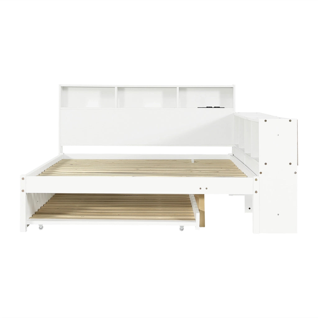 Letto 120x200 con secondo letto estraibile 90x190 in pino e MDF bianco; con scaffale e ricarica per cameretta