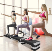 Step aerobico regolabile 68,5x28x10 cm in ABS grigio, 3 altezze