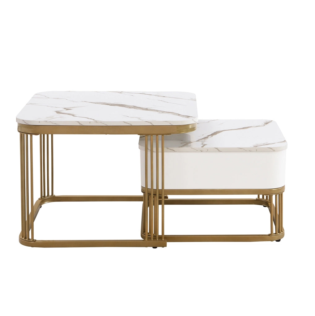 Set di Tavolini Impilabili con Aspetto Marmo Lucido e Accenti Dorati, Tavolino con Cassetto, Bianco e Oro