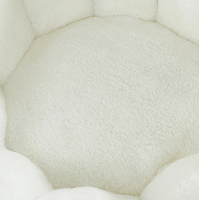 Poltrona a sacco ULEVR con poggiapiedi, design a fiore, rivestimento effetto pelliccia color bianco crema, 105x105x70 cm