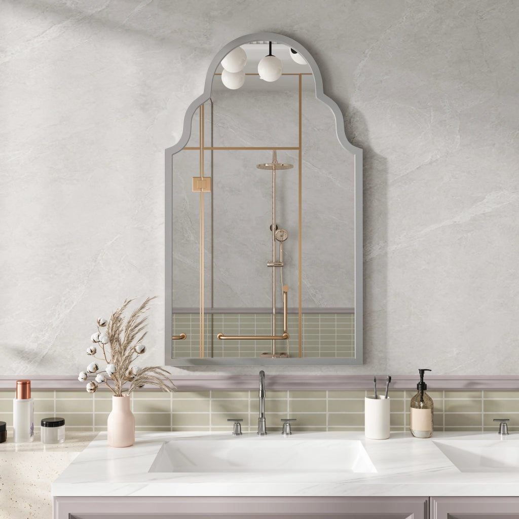 Specchio rettangolare da parete con cornice in metallo argento 61 × 101 cm per bagno; camera e ingresso