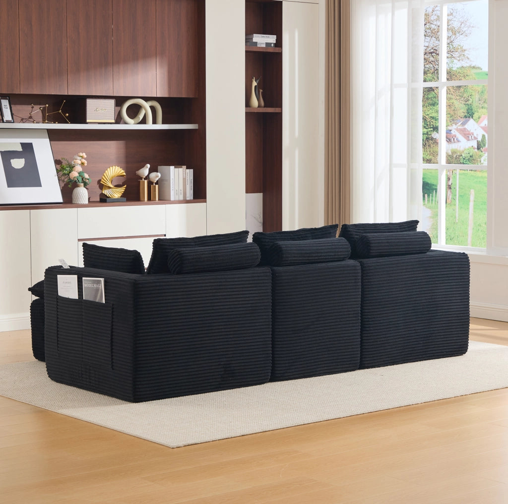 Divano modulare 3 posti con pouf, tessuto in velluto nero, con cuscini, portabicchieri e 2 tasche laterali