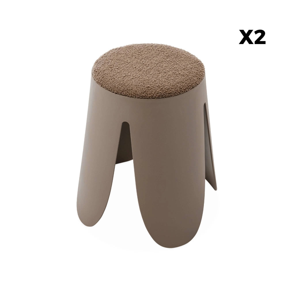 Set 2 sgabelli impilabili in bouclé, marrone