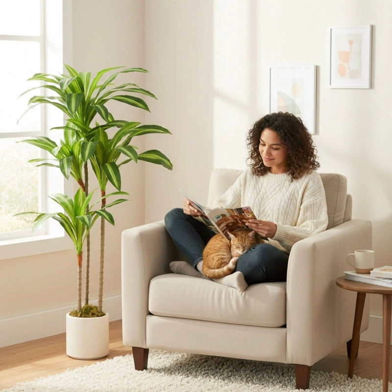Dracaena artificiale 120 cm con fusti modellabili e vaso bianco in PP; pianta decorativa verde per casa e ufficio