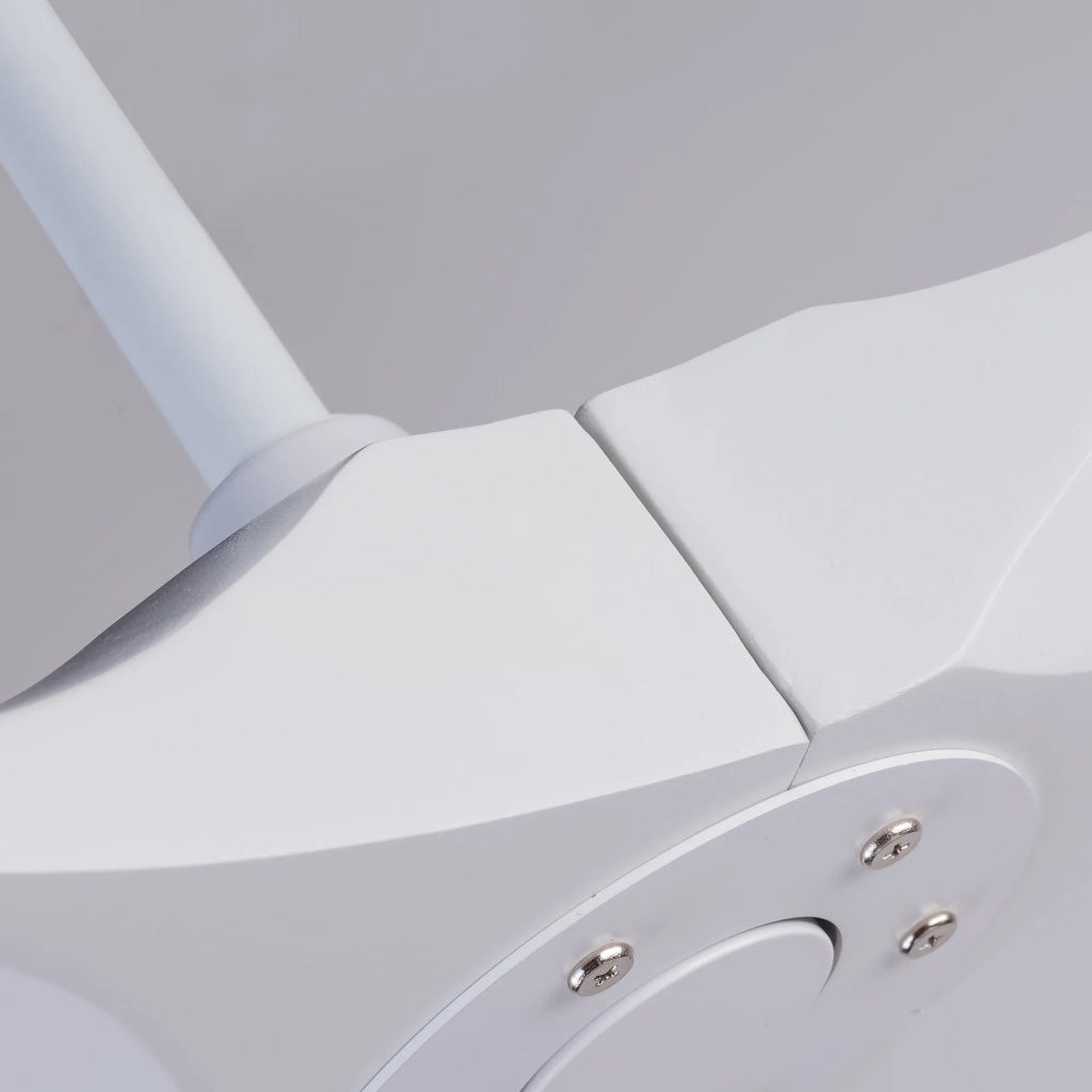 Ventilatore da soffitto 70 pollici bianco, design moderno, 3 pale in legno massello, senza luce, con telecomando, 6 velocità reversibili e memoria