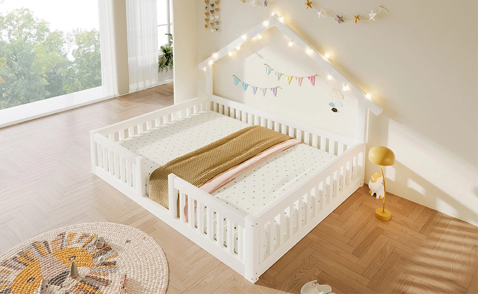 Letto casa in legno bianco 140x200 cm con protezione anticaduta e luci LED