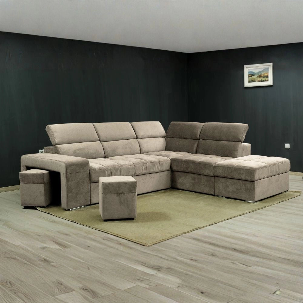 Divano angolare reversibile Positano cappuccino con poggiatesta regolabili, pouf e funzione letto
