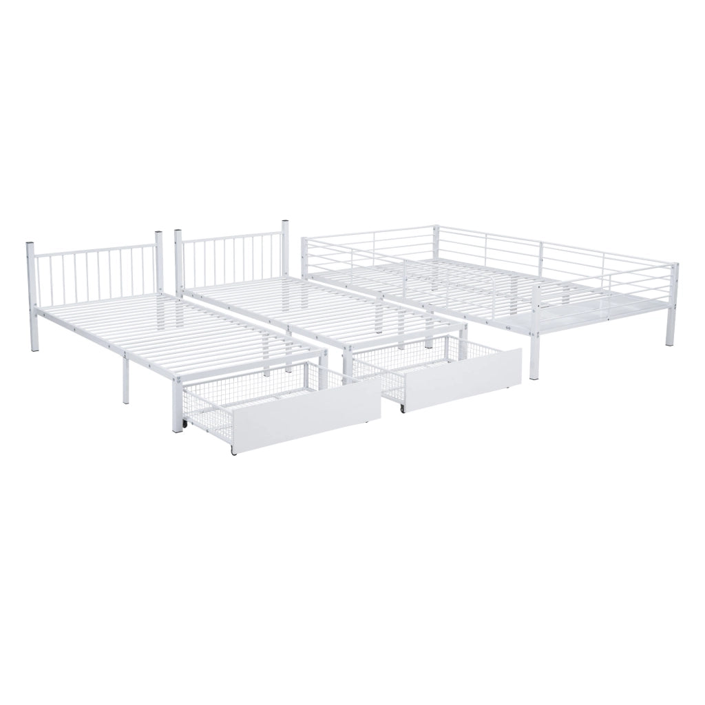 Letto a castello triplo in metallo bianco; 246 x 206 x 177;8 cm; letto matrimoniale 140 x 200 cm e due letti singoli 90 x 200 cm