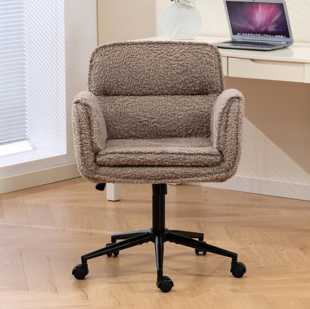 Sedia da ufficio girevole in teddy fleece marrone con braccioli ribaltabili