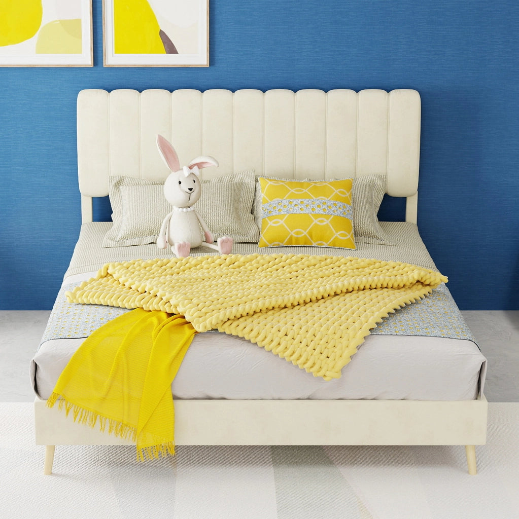 Letto imbottito moderno 140x200 cm con testiera morbida beige, struttura in legno senza contenitore, materasso incluso
