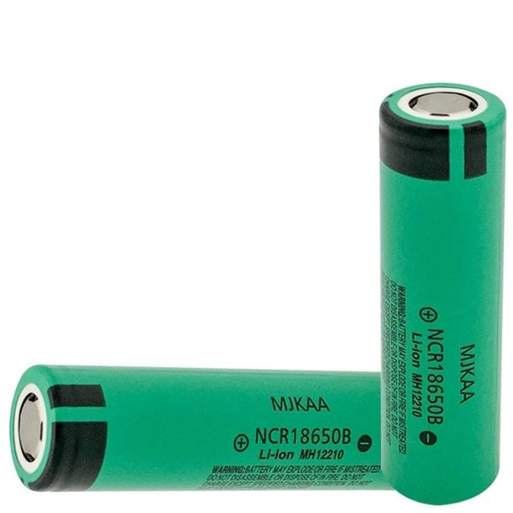 Trade Shop - 2 Batterie Pile Batteria Ricaricabile Ioni Di Litio 8800mah 3.7v Torce Led -