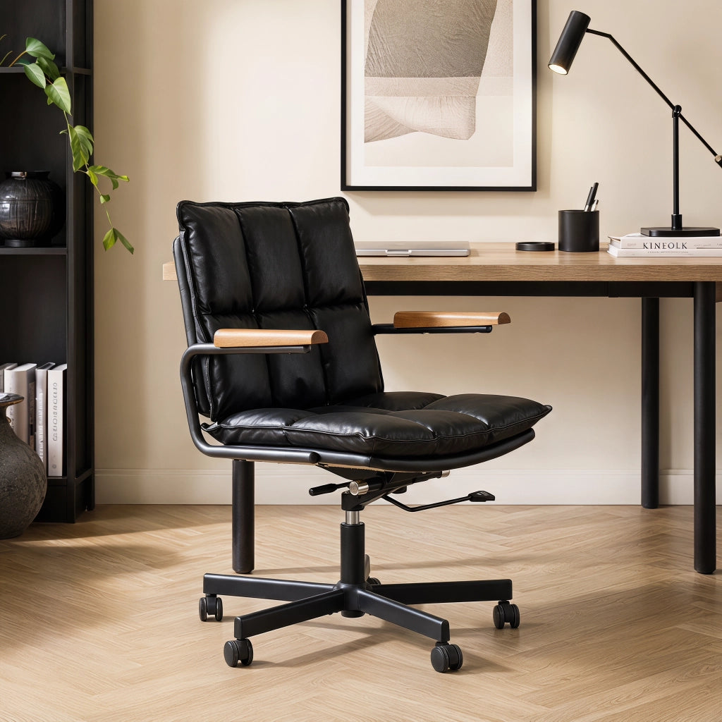 Sedia da ufficio in pelle con braccioli in legno, base girevole a 360° e ruote silenziose, struttura in metallo, colore nero