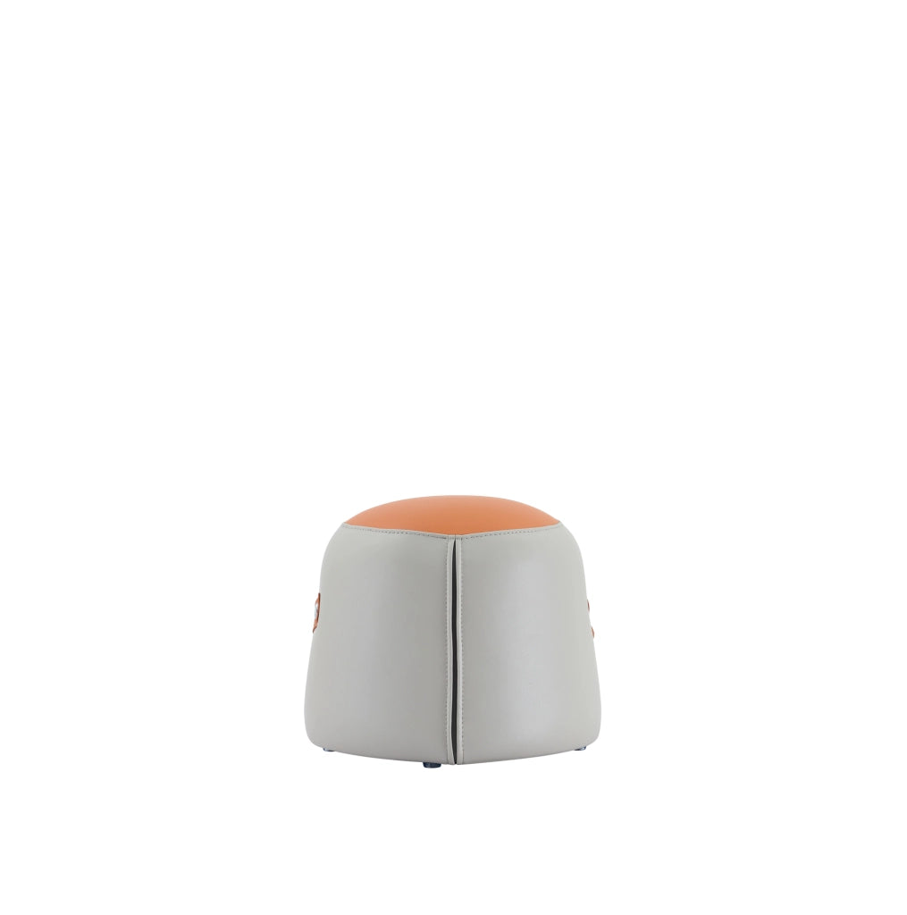 Pouf moderno imbottito con rivestimento in ecopelle grigio e arancione con maniglia in ecopelle marrone
