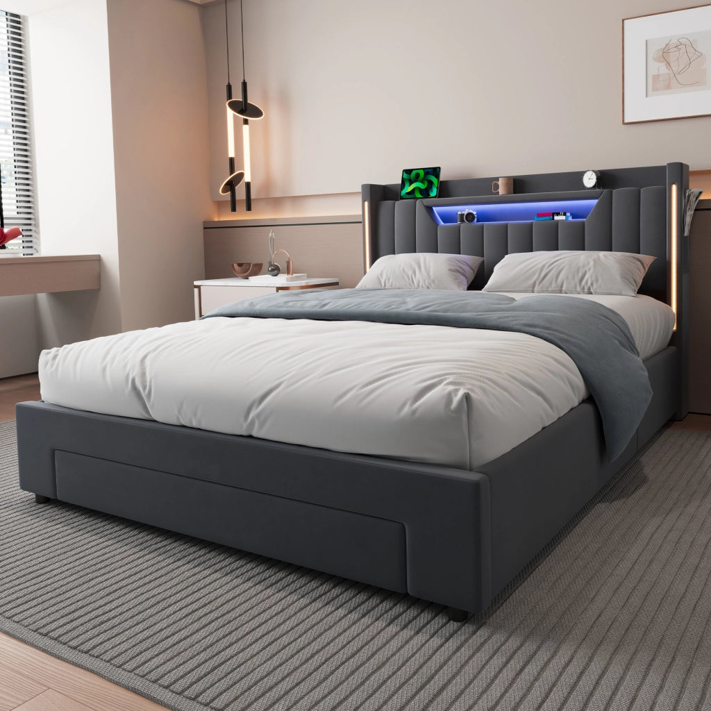 Letto matrimoniale 140x200 cm con LED e ricarica; testiera contenitore regolabile; velluto grigio scuro