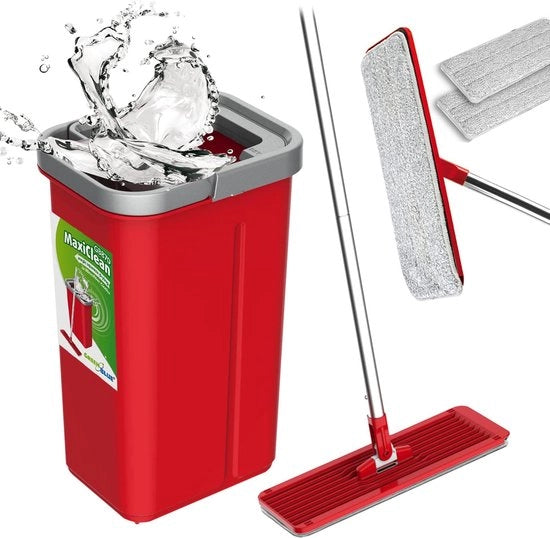 Set di pulizia con secchio e testa di spazzola