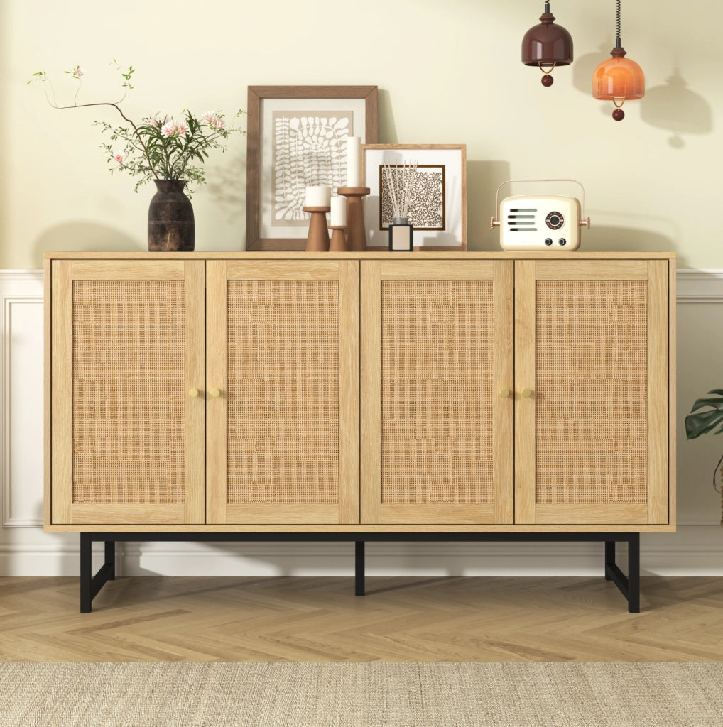 Sideboard 140x39,5x80 cm in effetto legno con intreccio in vero rattan e 4 porte