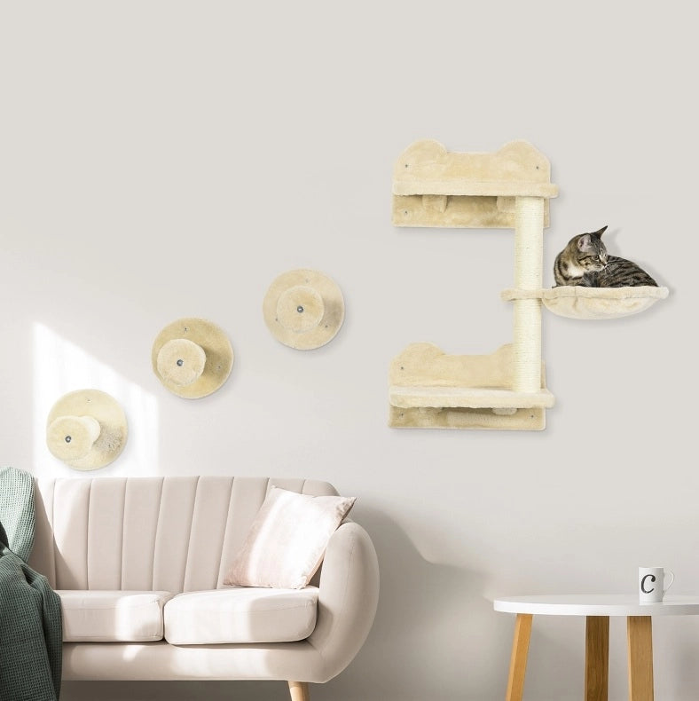 Set parete per gatti 4 pezzi con tiragraffi e amaca beige