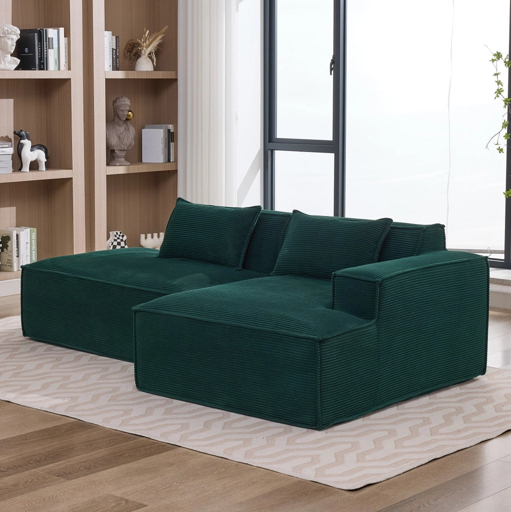 Divano ULEVR 235x129x70 cm imbottito in poliestere verde retr¨° con 2 cuscini