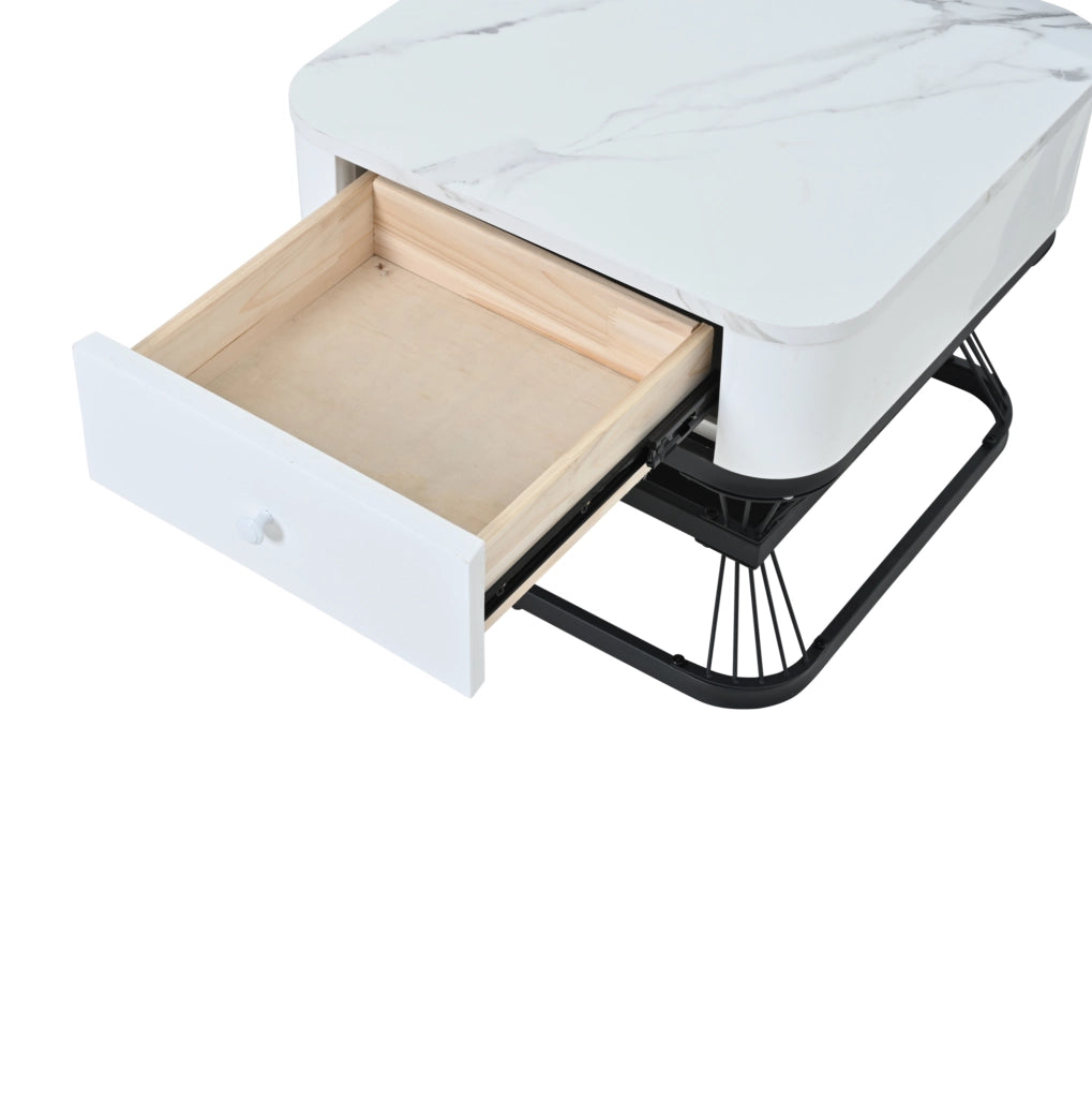 Set di 2 Tavolini da Salotto con Ripiano in Imitazione Marmo Lucido e Telaio in Metallo Nero, 70x70x45 cm + 50x50x40 cm, Bianco e Nero