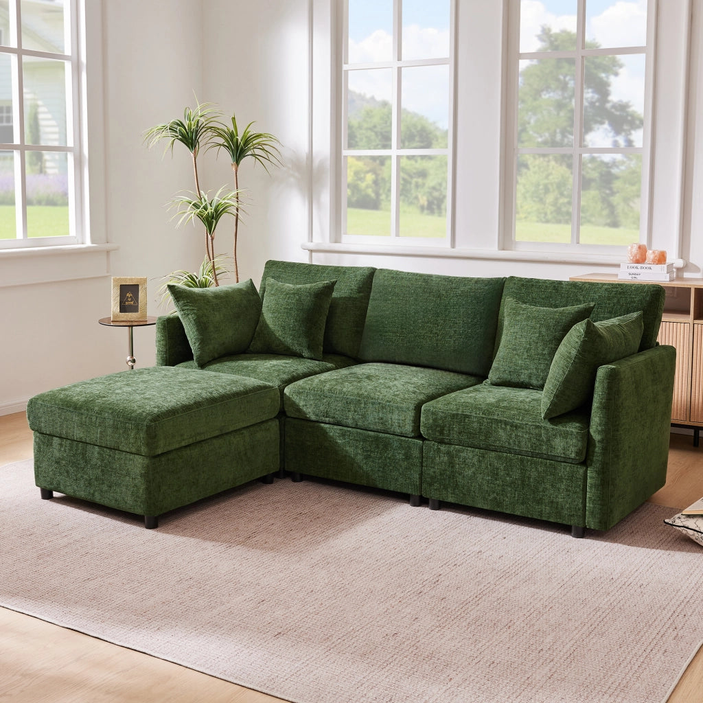 Divano modulare a L 216x161 cm con pouf mobile e 4 cuscini in ciniglia verde
