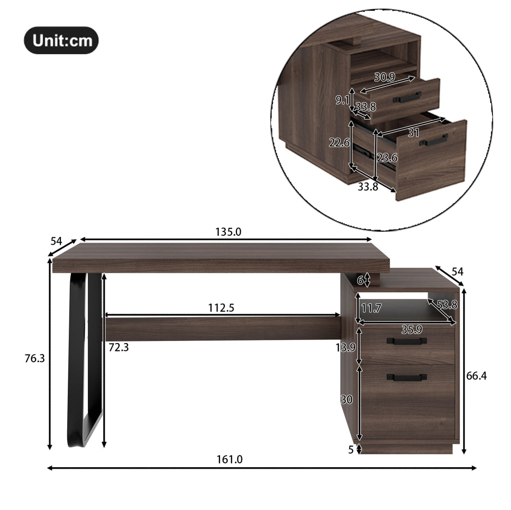 Scrivania moderna 135x54 cm in MDF con struttura in tubi d'acciaio, design multifunzionale con cassetto silenzioso e spazio porta documenti, colore marrone