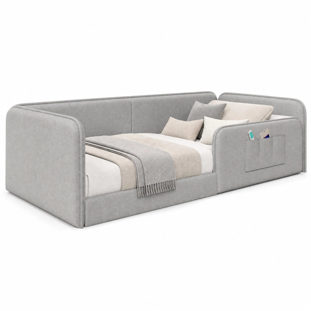Letto per bambini 90x200 cm imbottito con tasche laterali e bordo di sicurezza; MDF e lino grigio