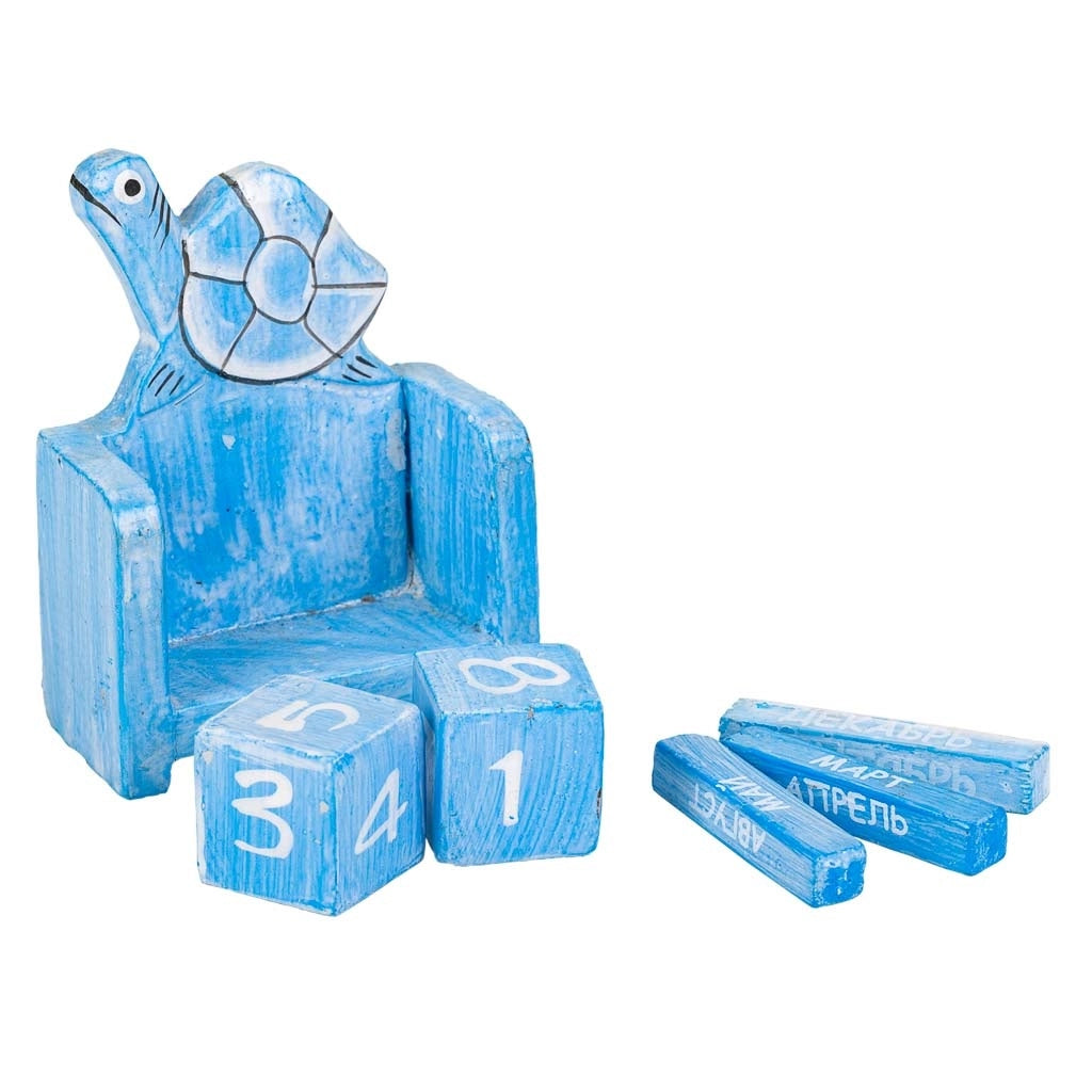 Calendario in legno blu 7x4x9h