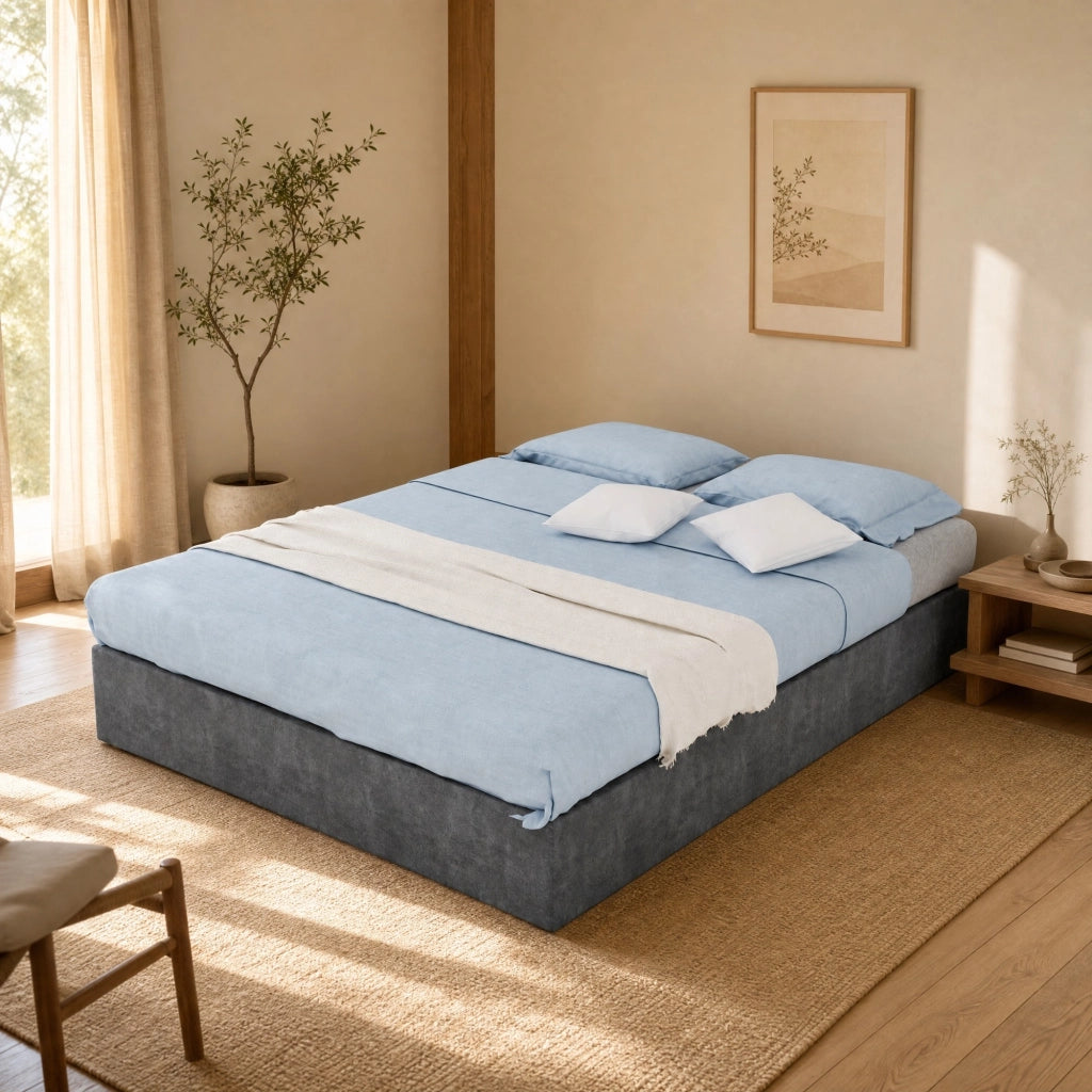 Letto 140 × 200 cm con testiera alta rivestito in velluto olandese grigio con rete a doghe e spazio sottostante