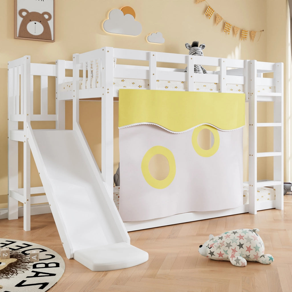 Letto a castello per bambini 90x200 cm con scivolo, scala, tenda e protezioni, bianco