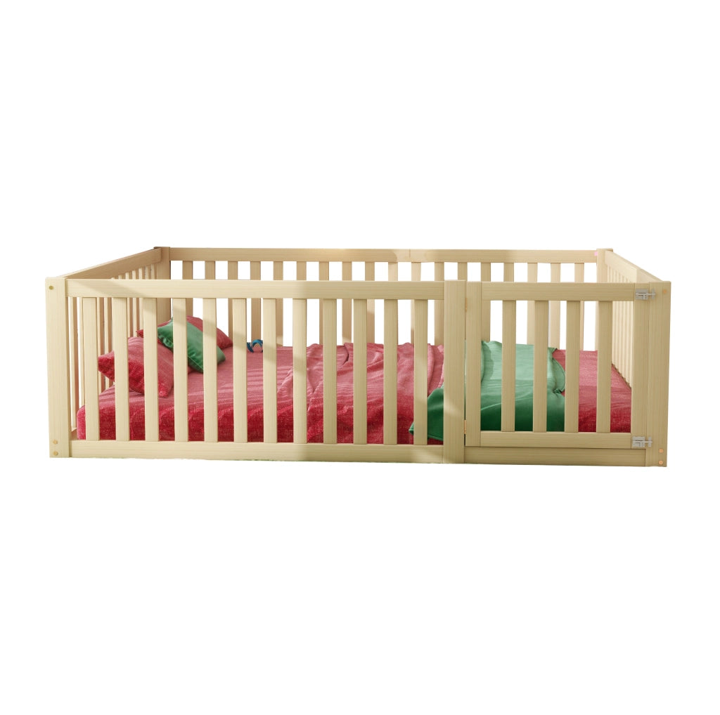 Letto a pavimento 140x200 con recinzione e porta; naturale