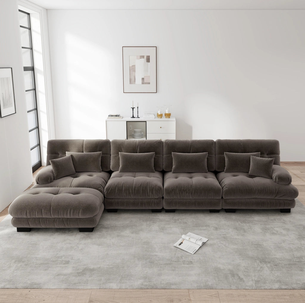 Set di divani modulari in ciniglia marrone con ottomane mobili