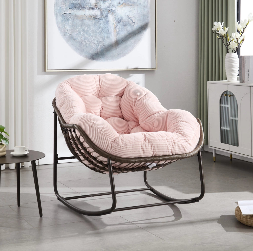 Sedia a Dondolo da Esterno in Rattan Sintetico con Cuscino Imbottito, 78x106x90 cm, Rosa