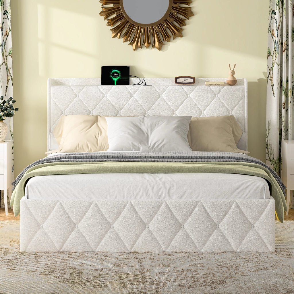 Letto imbottito 140 × 200 cm con testiera ad ali in tessuto Teddy bianco LED USB e prese integrate