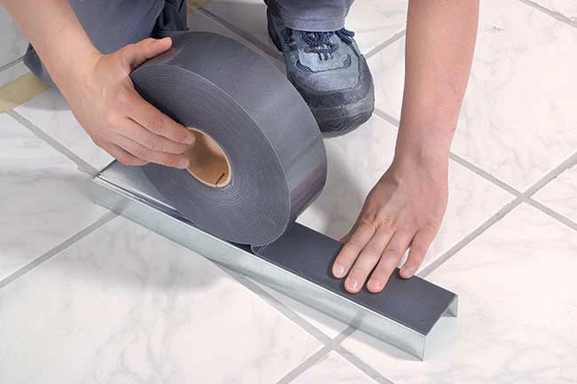 NASTRO BIADESIVO PER PROFILI GUIDA DEL CARTONGESSO AKIFIX mm 50 x 20 mt - 20 metrilineari- AKIFIX