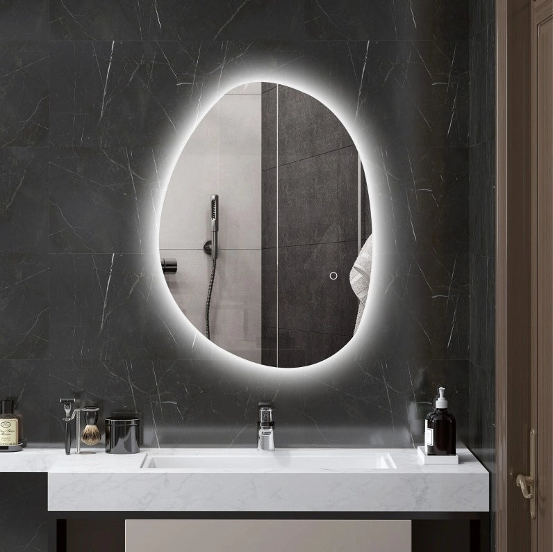 Specchio bagno asimmetrico LED con antiappannamento, argento