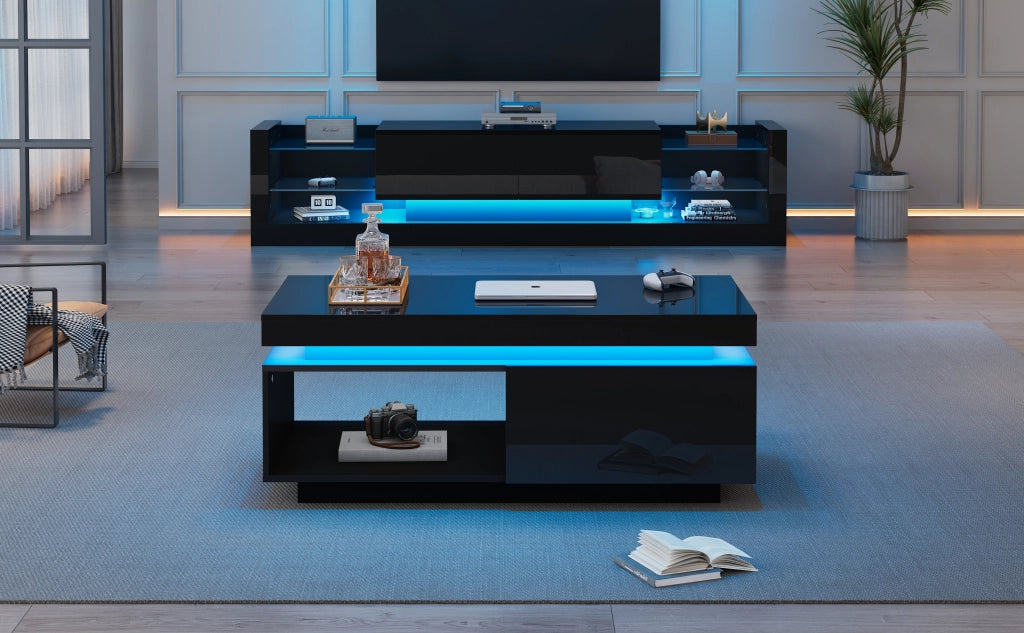 Credenza; con LED; finitura lucida; nero