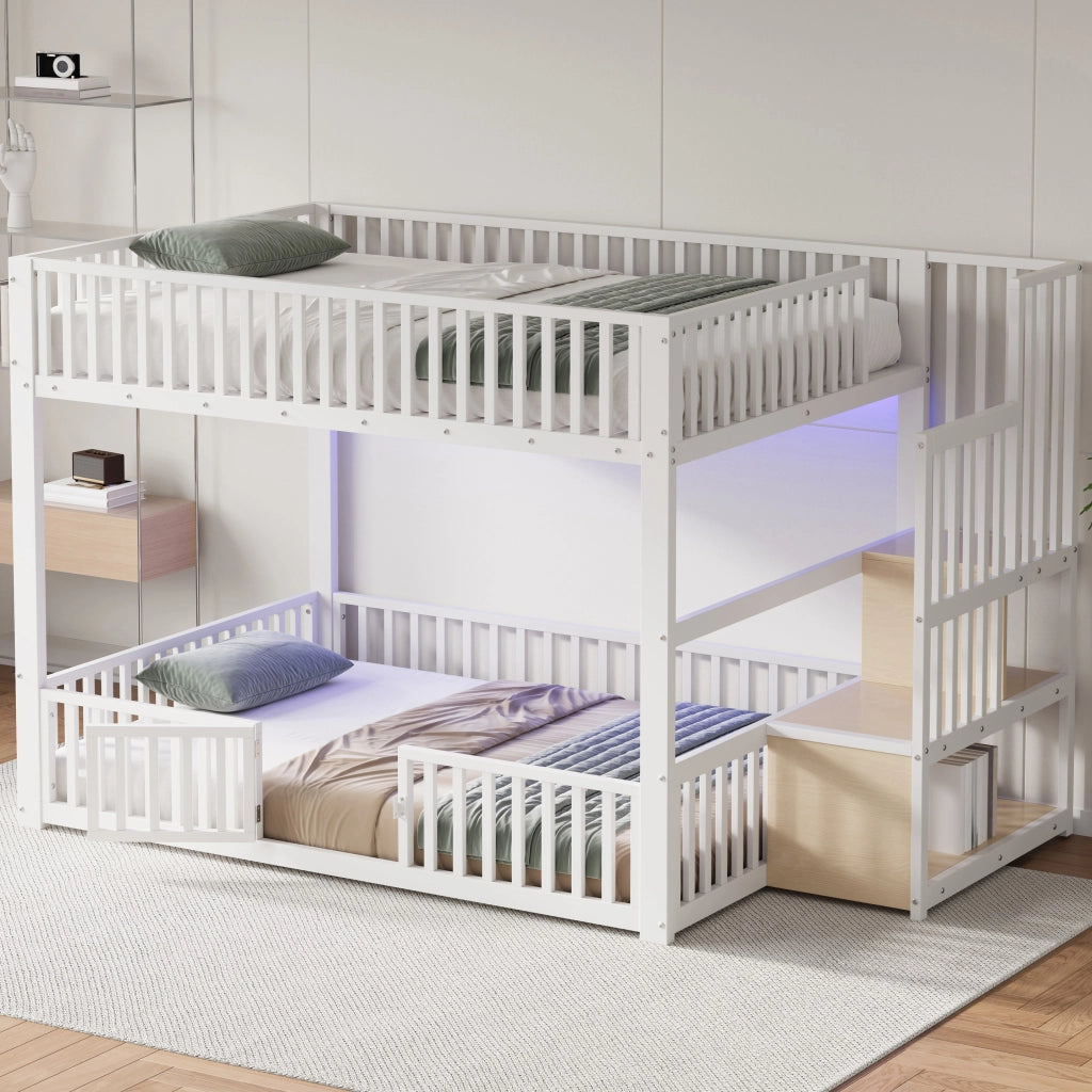 Letto a castello 140x200 cm con scala contenitore e LED, Bianco