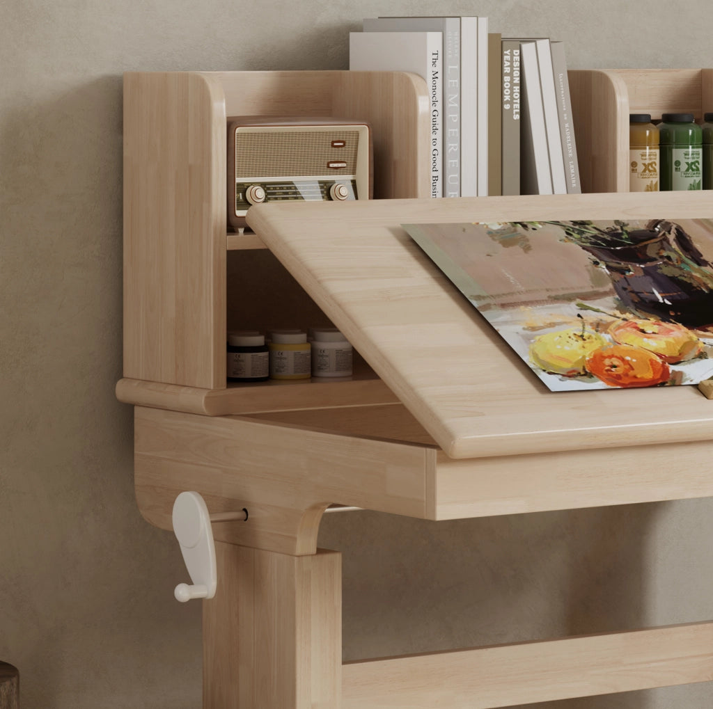 Scrivania per bambini in legno massello regolabile in altezza con piano inclinabile e vano portaoggetti, colore naturale, per bambini da 6 anni