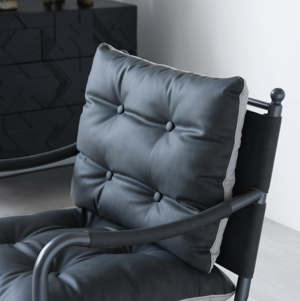 Poltrona aggiuntiva 60x62x90 cm in pelle PU nera con braccioli, stabile -