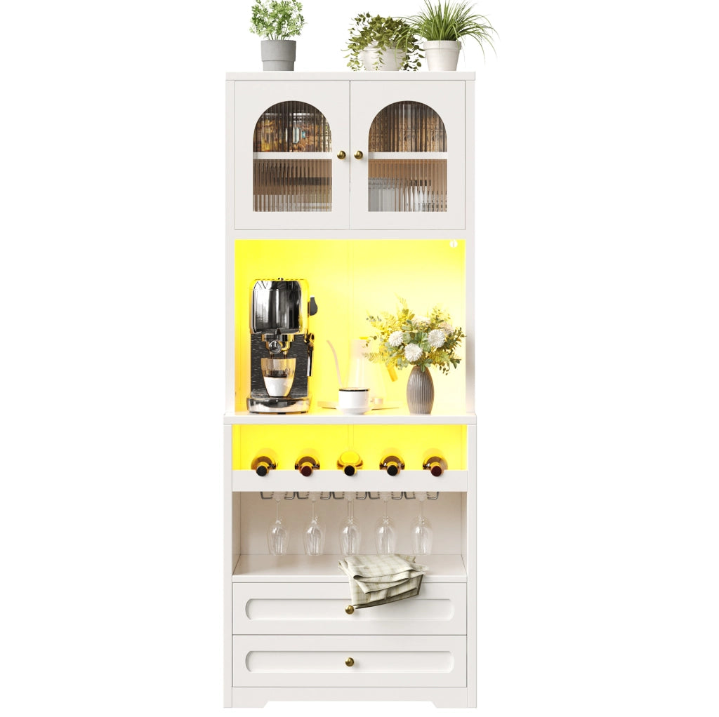 Highboard bianco con ante in vetro arcuate, illuminazione LED controllabile via app, supporto vino, ripiani regolabili e porta USB, per soggiorno e sala da pranzo