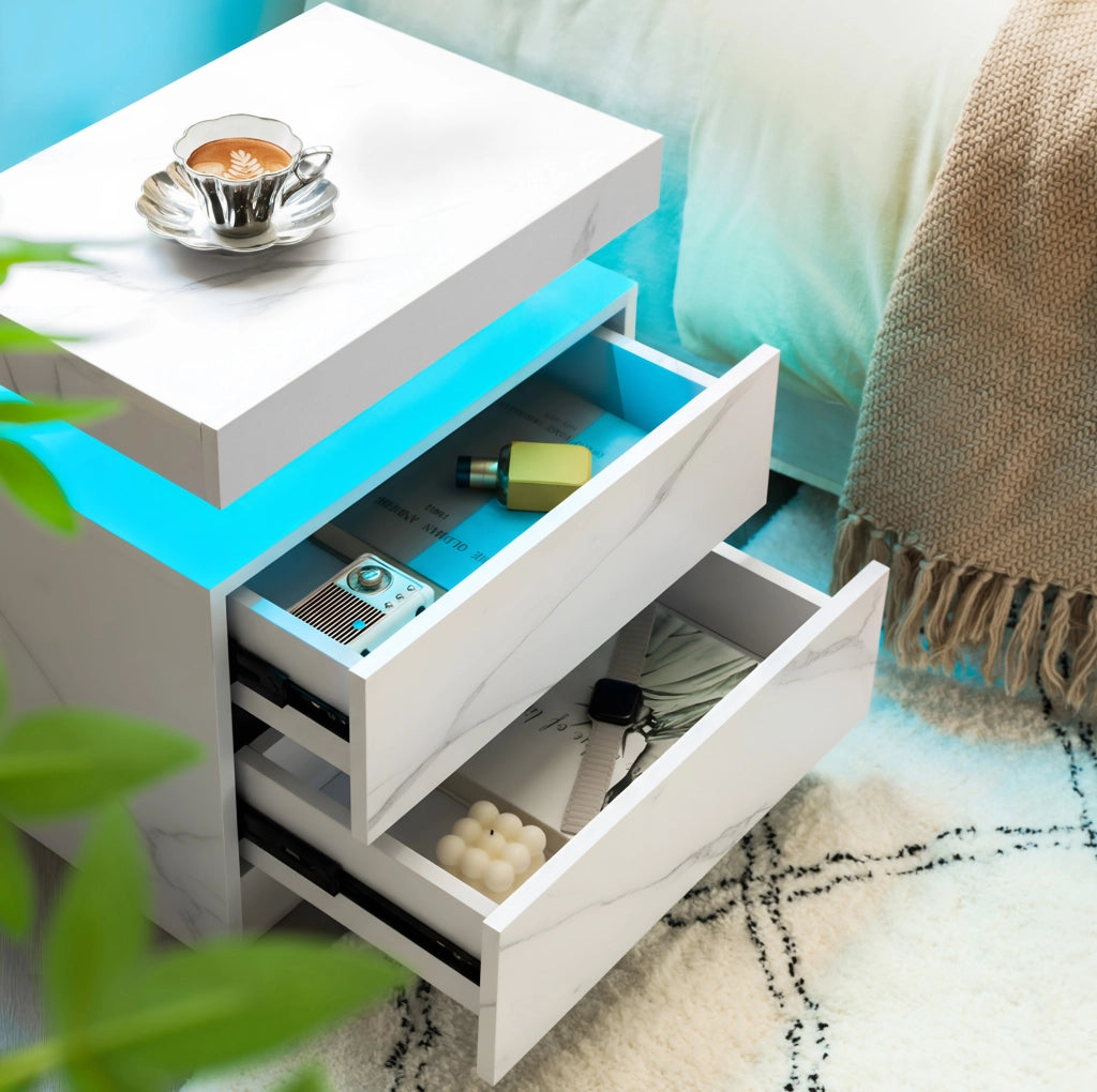 Comodino moderno con LED multicolore; 2 cassetti e vano a giorno in legno ingegnerizzato bianco opaco