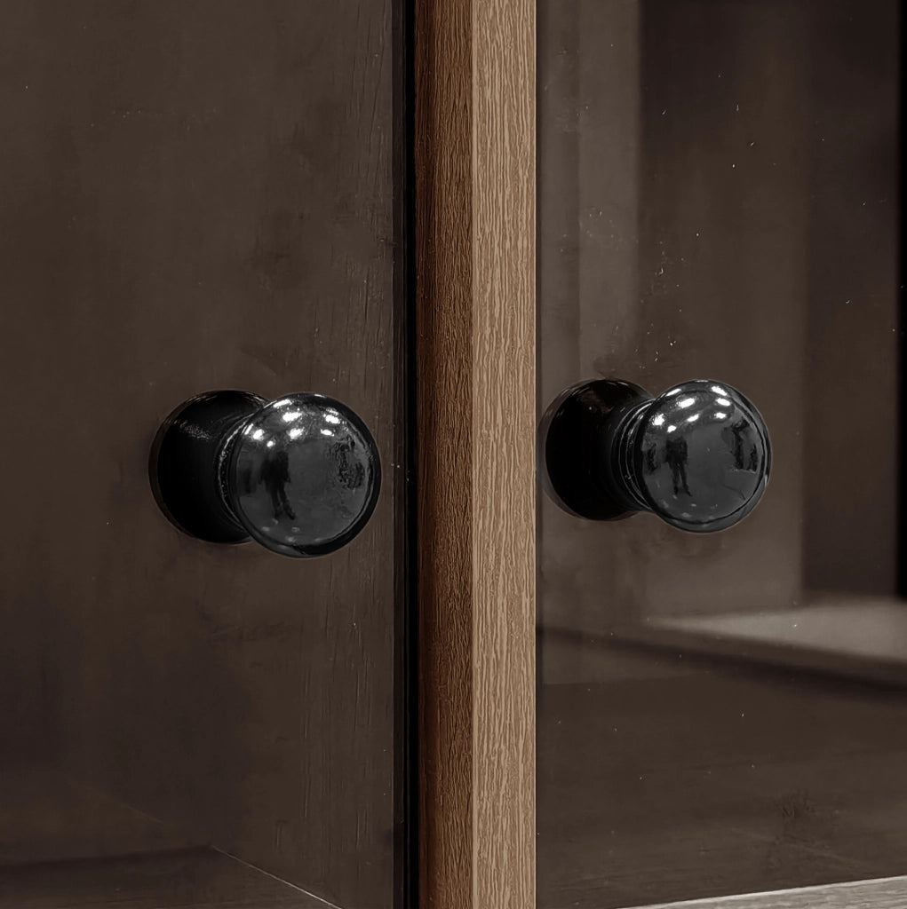 Mobile multiuso in legno noce con frontale in vetro, ripiani e cassetto nascosto per bagno, soggiorno e ufficio